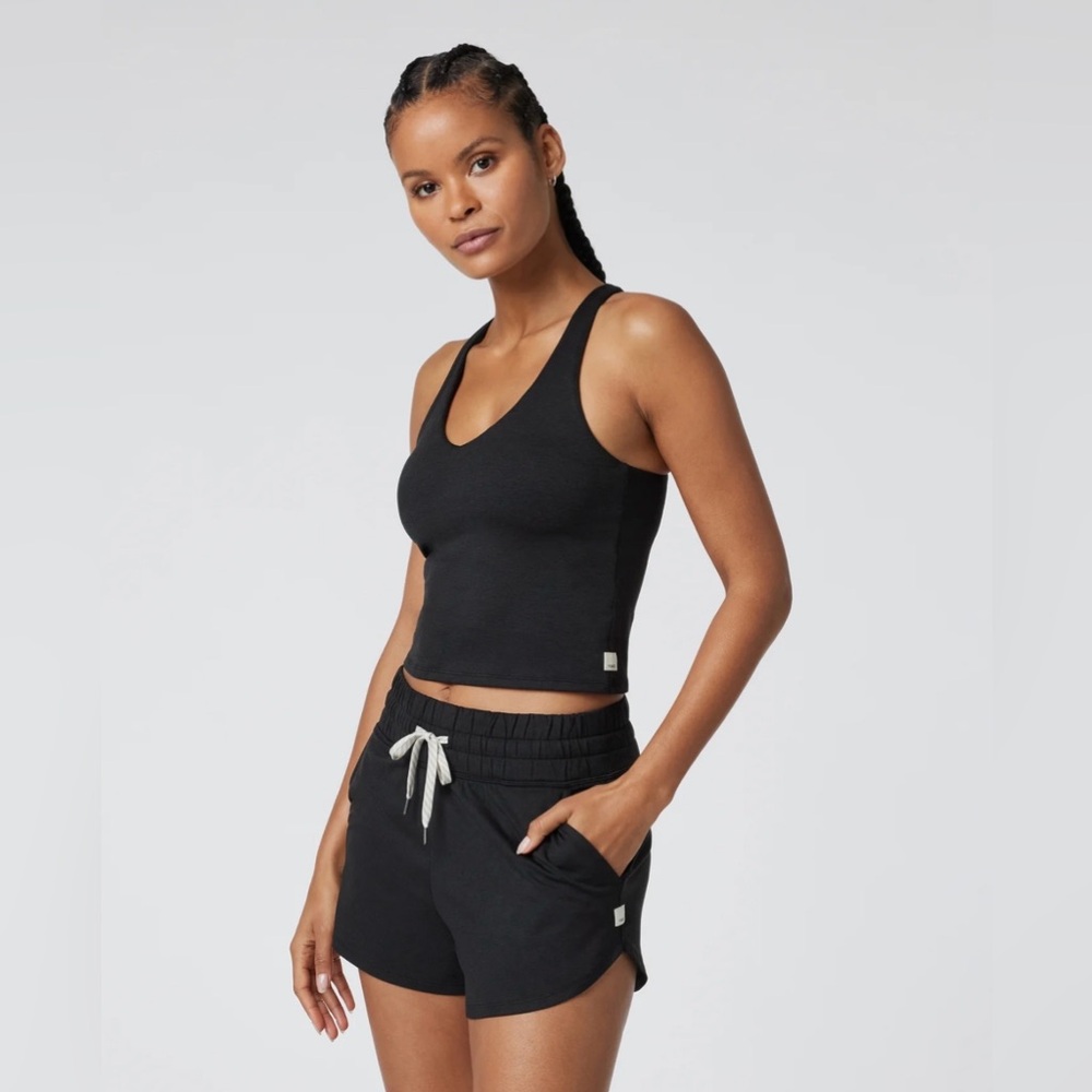 Vuori Black Cropped Rib Tank Top